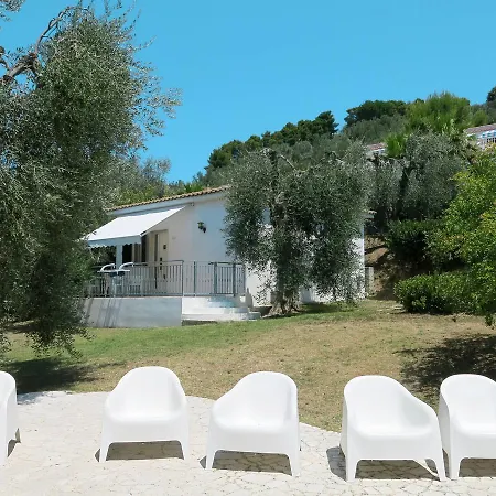 Hébergement de vacances Anlage Mit Pool Peschici